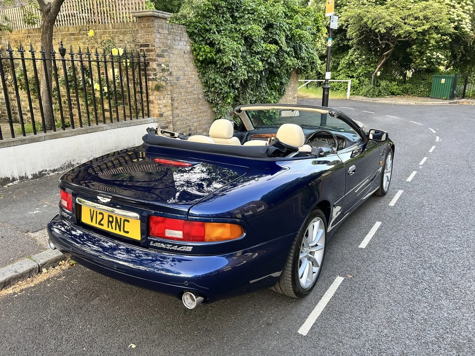 2001 Aston Martin DB7 Vantage - Image 16 of 30