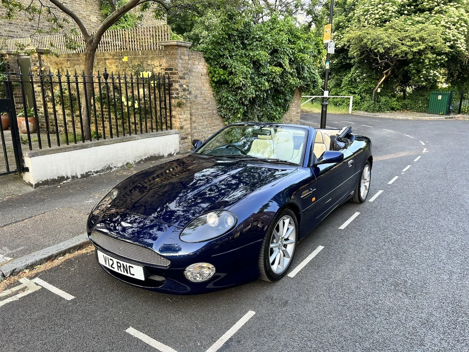 2001 Aston Martin DB7 Vantage - Image 10 of 30