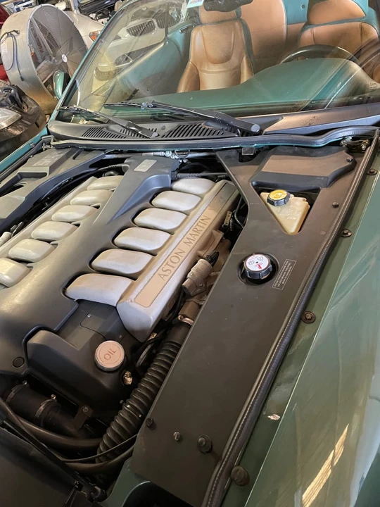 2001 Aston Martin DB7 Vantage - Image 12 of 13