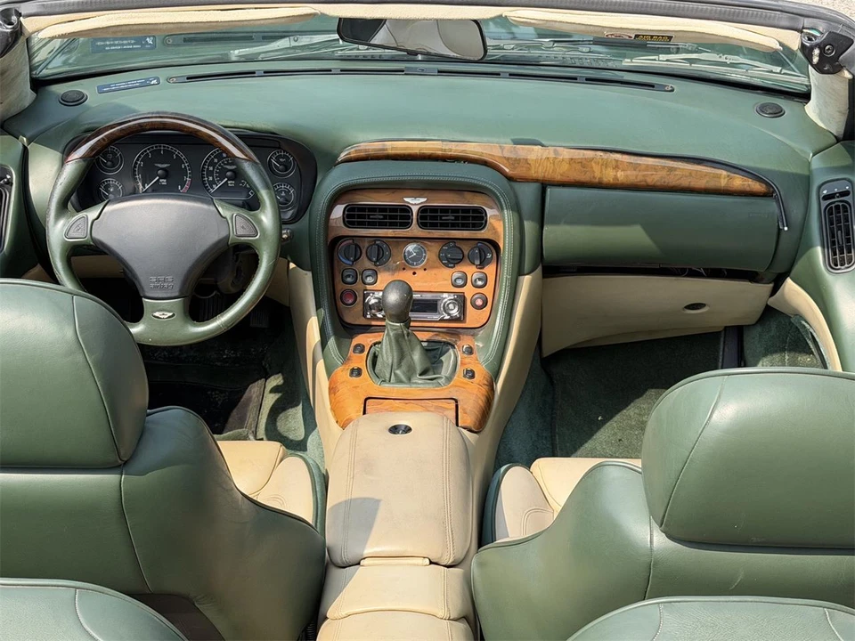 2001 Aston Martin DB7 Vantage - Image 13 of 31