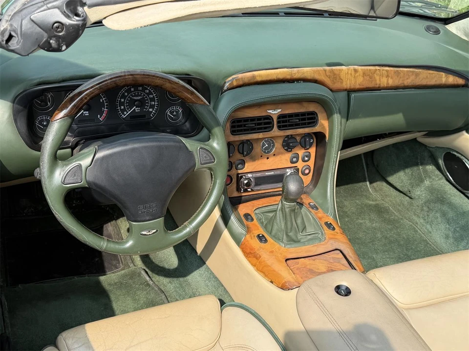 2001 Aston Martin DB7 Vantage - Image 14 of 31