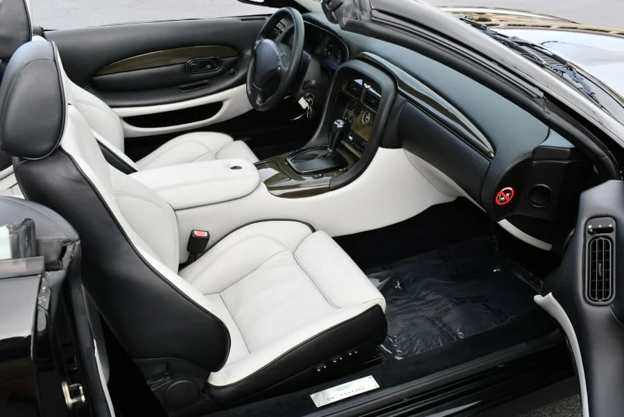 2001 Aston Martin DB7 Vantage - Image 8 of 19