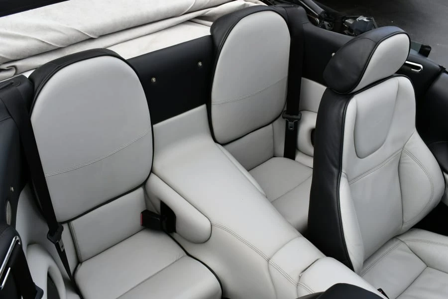 2001 Aston Martin DB7 Vantage - Image 9 of 19