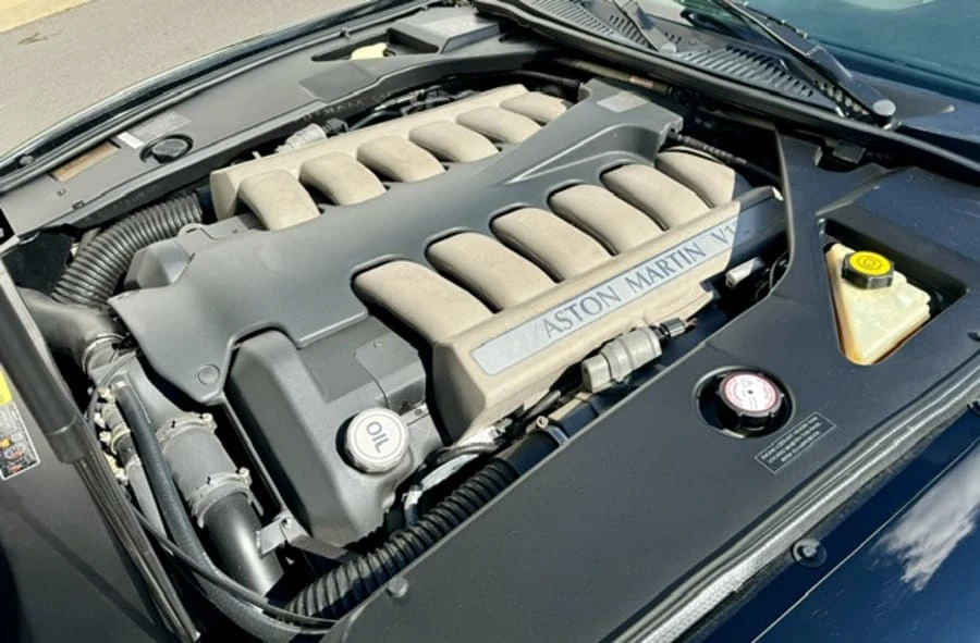 2001 Aston Martin DB7 Vantage - Image 18 of 22