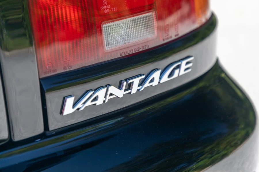 2001 Aston Martin DB7 Vantage - Image 10 of 26