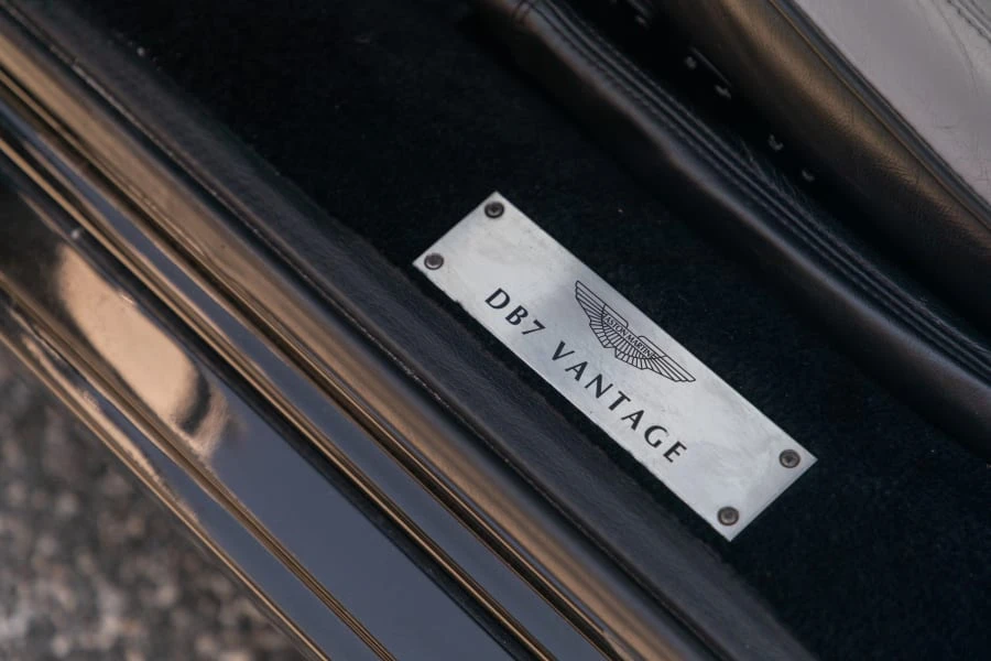 2001 Aston Martin DB7 Vantage - Image 21 of 26
