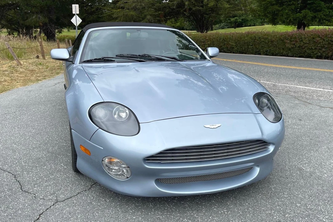 2001 Aston Martin DB7 Vantage - Image 2 of 31