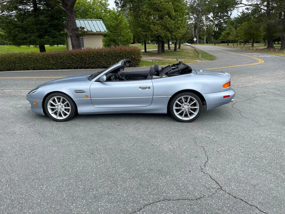 2001 Aston Martin DB7 Vantage - Image 9 of 31