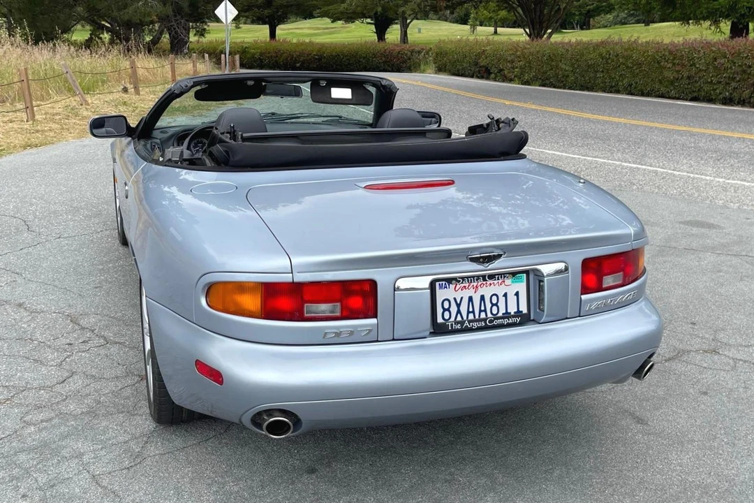 2001 Aston Martin DB7 Vantage - Image 5 of 31