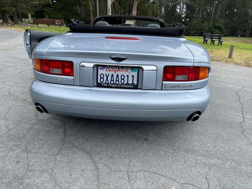 2001 Aston Martin DB7 Vantage - Image 16 of 31