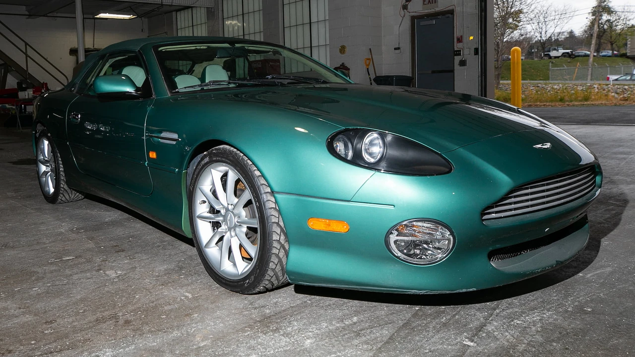 2001 Aston Martin DB7 Vantage - Image 13 of 13