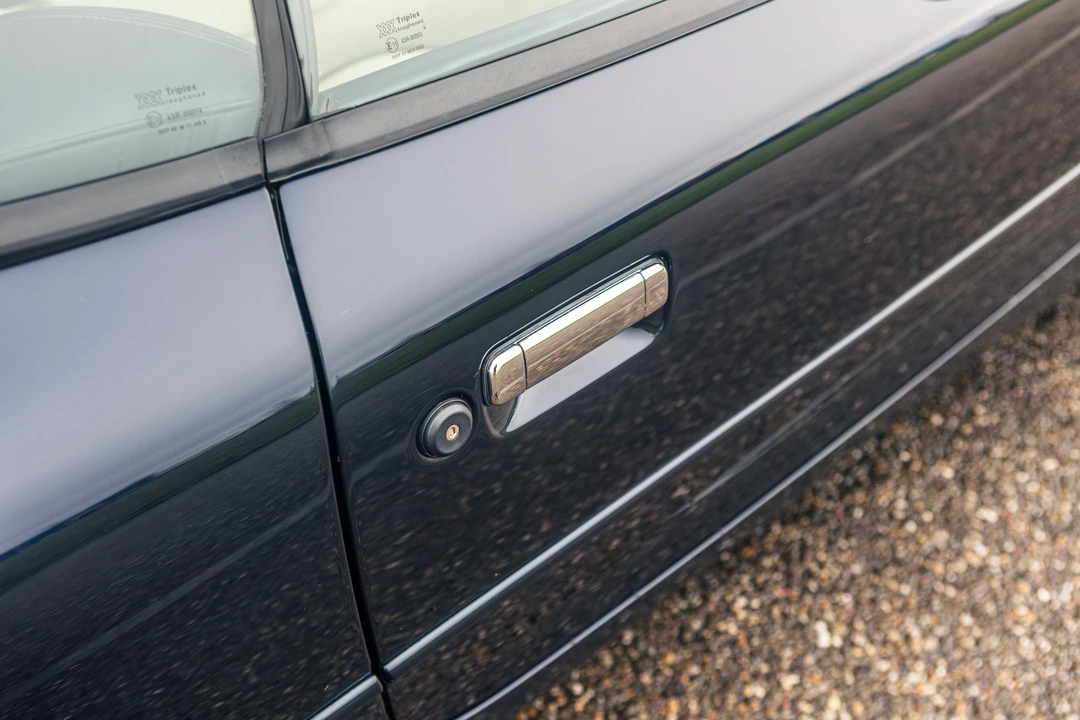 2001 Aston Martin DB7 Vantage - Image 26 of 31