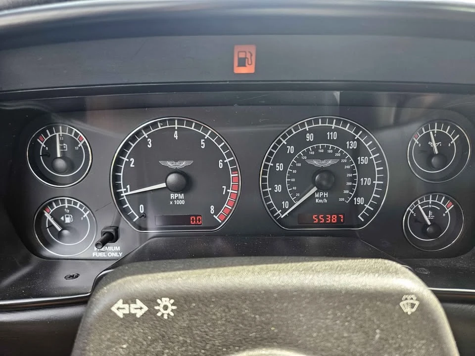 2001 Aston Martin DB7 Vantage - Image 10 of 11