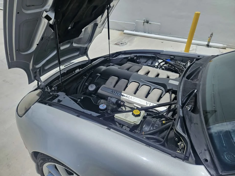 2001 Aston Martin DB7 Vantage - Image 9 of 11