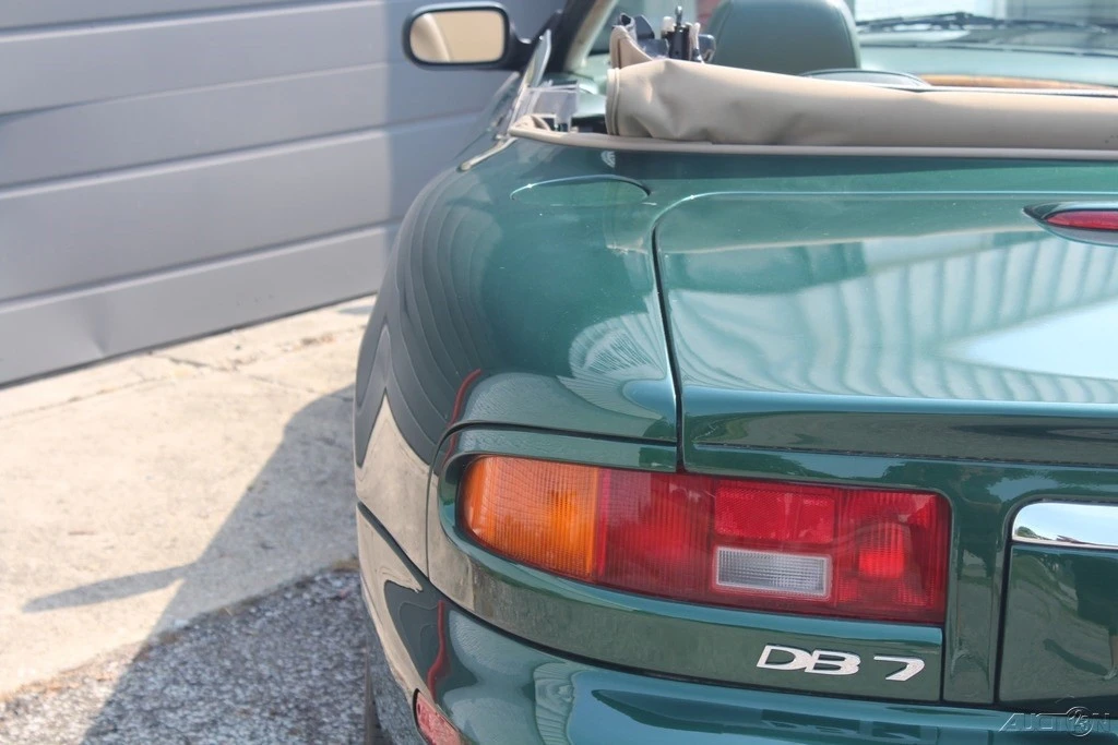 2001 Aston Martin DB7 Vantage - Image 8 of 31
