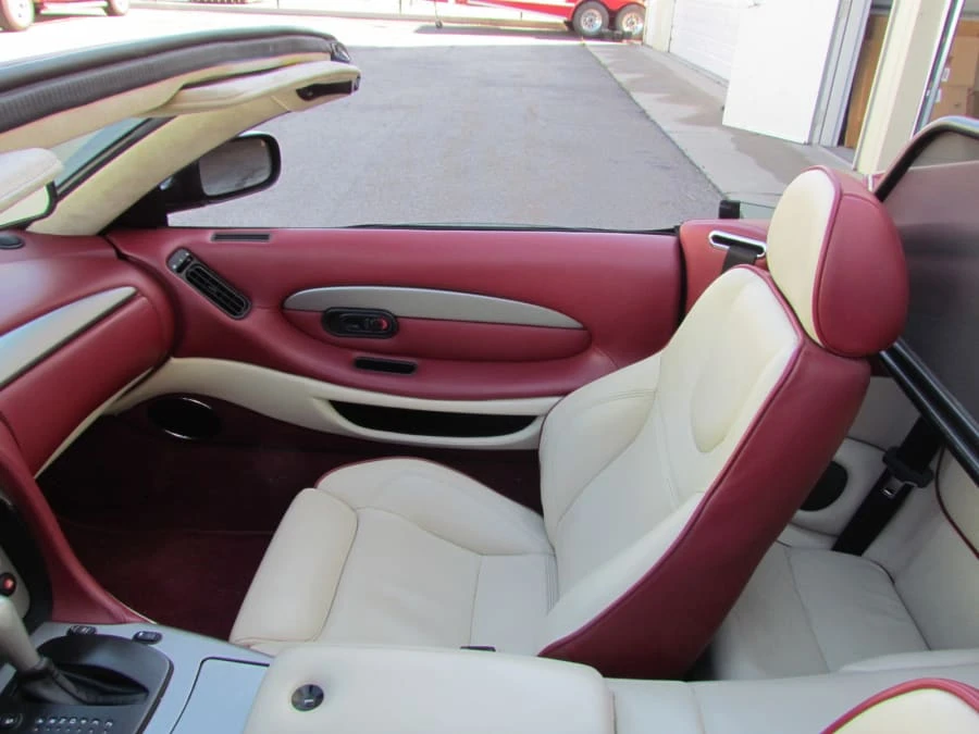 2001 Aston Martin DB7 Vantage - Image 4 of 5