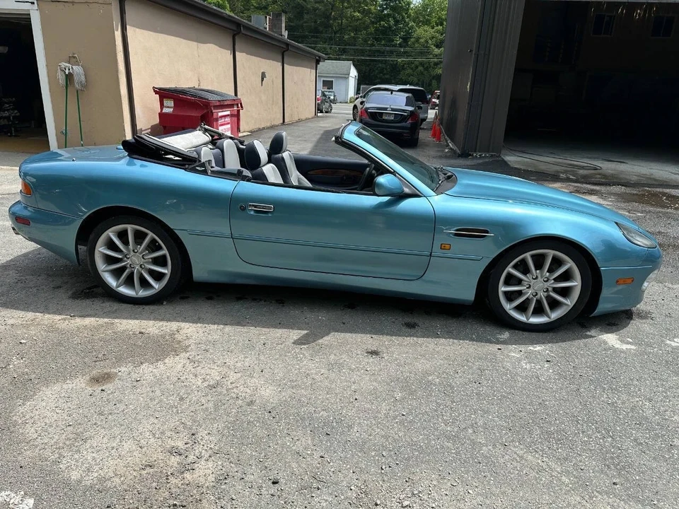 2001 Aston Martin DB7 Vantage - Image 19 of 21