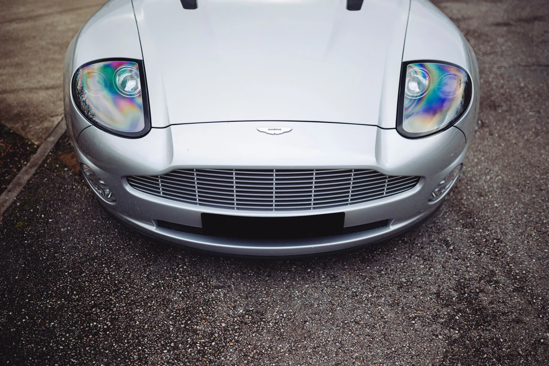 2001 Aston Martin Vanquish 1st Gen - Image 4 of 31