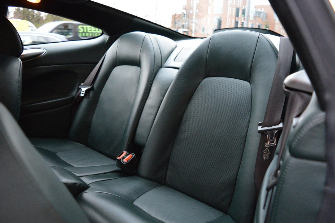 2001 Aston Martin Vanquish 1st Gen - Image 12 of 27