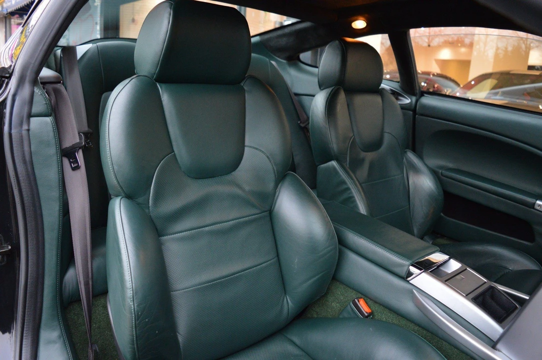 2001 Aston Martin Vanquish 1st Gen - Image 9 of 27
