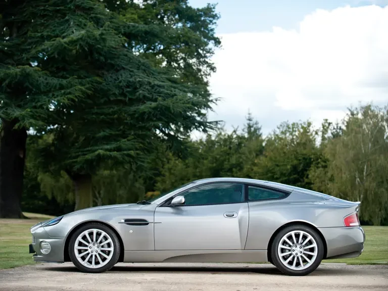 2001 Aston Martin Vanquish 1st Gen - Image 6 of 14