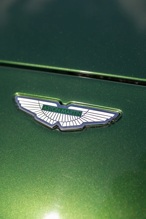 2001 Aston Martin Vanquish 1st Gen - Image 22 of 31