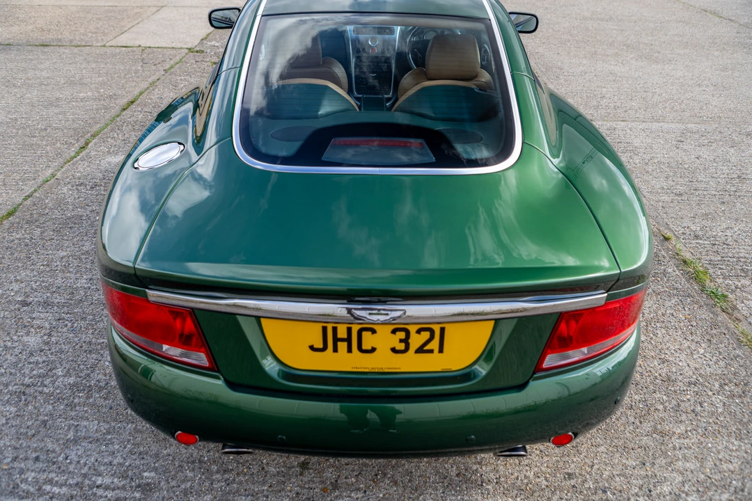 2001 Aston Martin Vanquish 1st Gen - Image 13 of 31