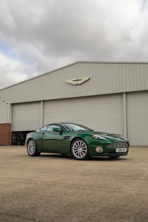 2001 Aston Martin Vanquish 1st Gen - Image 20 of 31