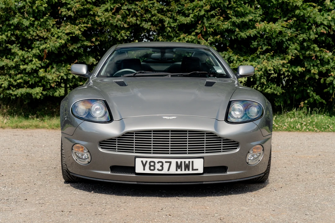 2001 Aston Martin Vanquish 1st Gen - Image 2 of 31