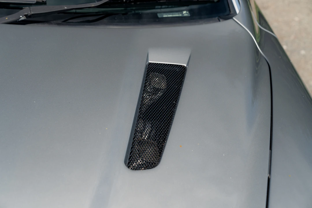 2001 Aston Martin Vanquish 1st Gen - Image 23 of 31