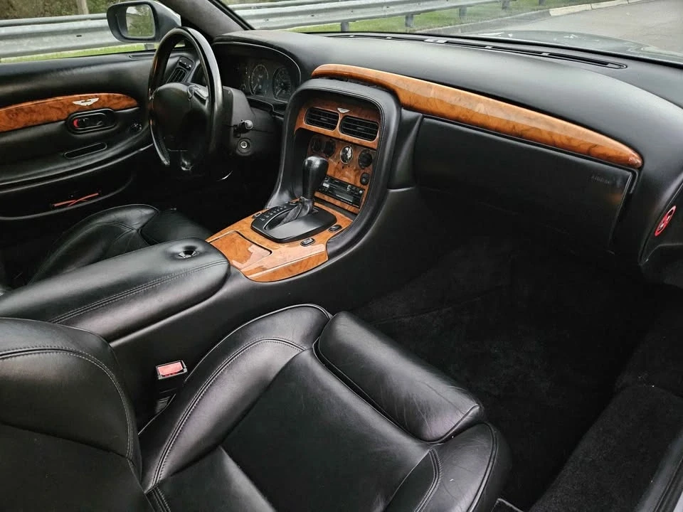 2001 Aston Martin DB7 Vantage - Image 9 of 15