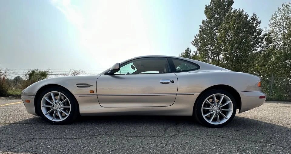 2001 Aston Martin DB7 Vantage - Image 2 of 16
