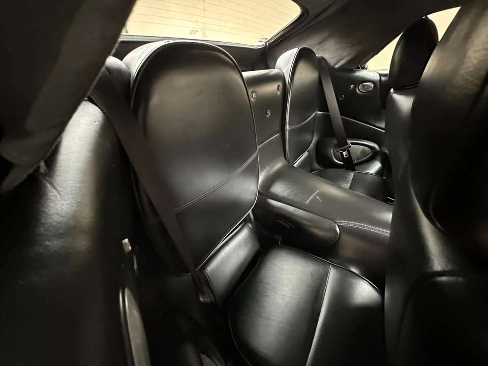 2001 Aston Martin Vantage - Image 11 of 16