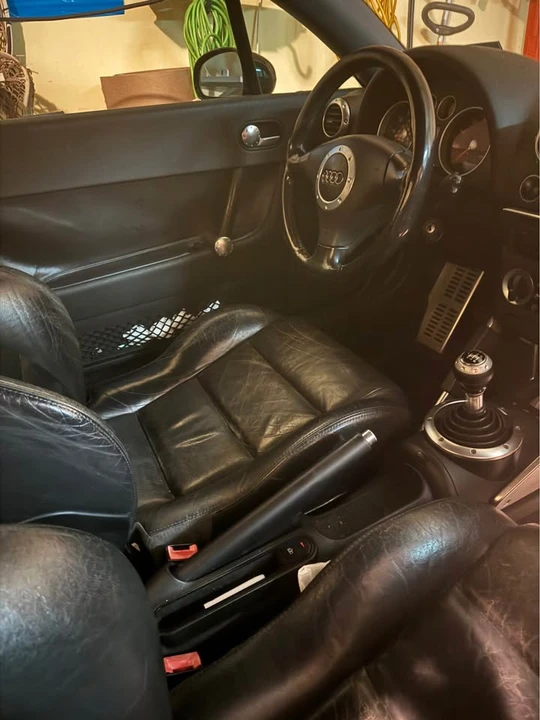 2001 Audi Coupe & Cabriolet - Image 3 of 6
