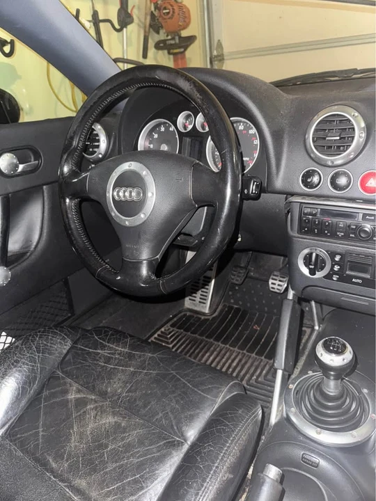 2001 Audi Coupe & Cabriolet - Image 4 of 6