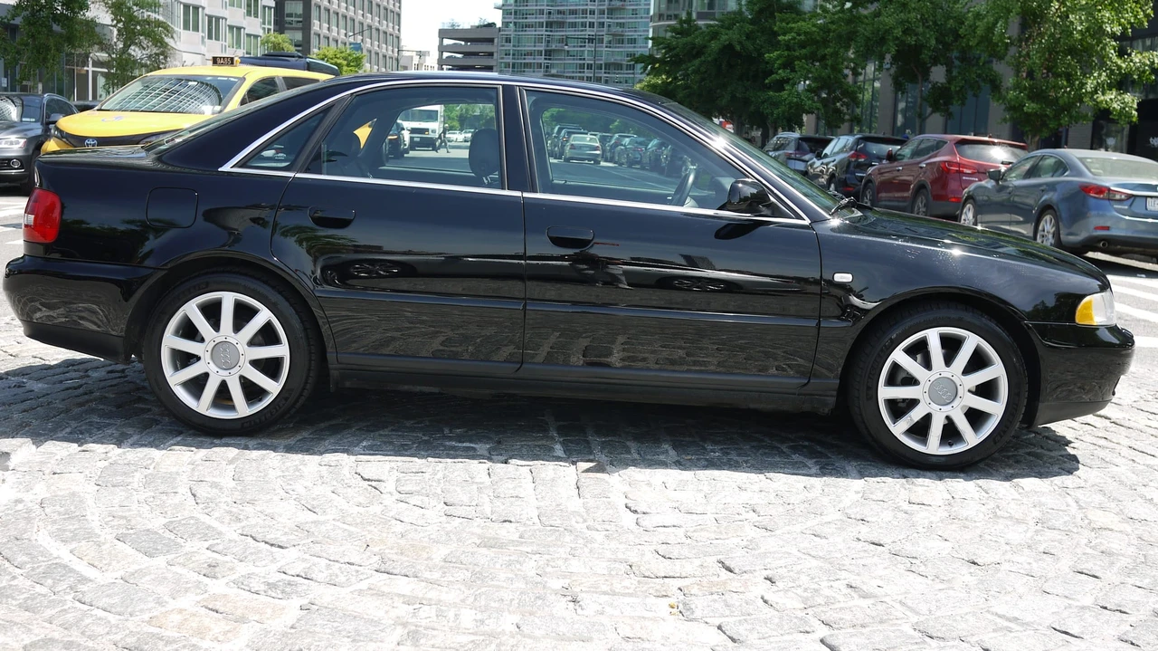 2001 Audi B5 A4 - Image 12 of 31