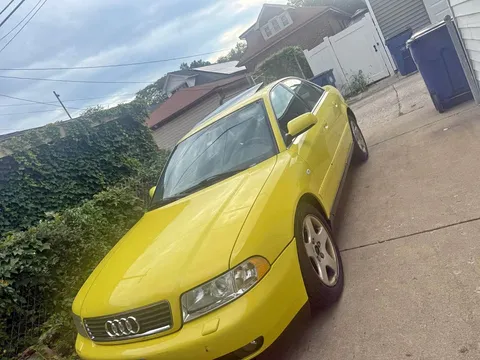 2001 Audi A4 3.0 Quattro Sedan 4D