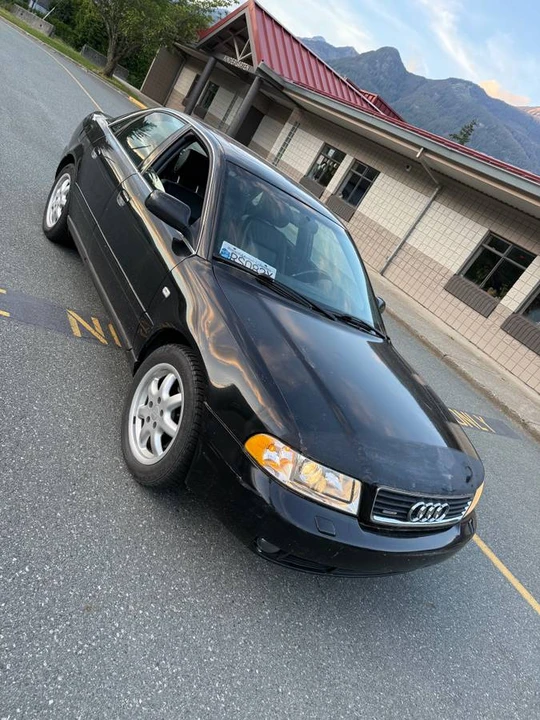 2001 Audi A4 - Image 3 of 11