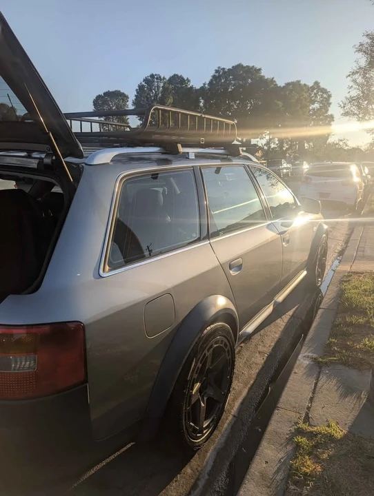2001 Audi Allroad - Image 2 of 19