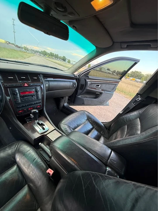 2001 Audi D2 A8 - Image 10 of 15