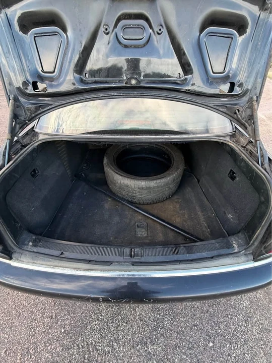 2001 Audi D2 A8 - Image 15 of 15