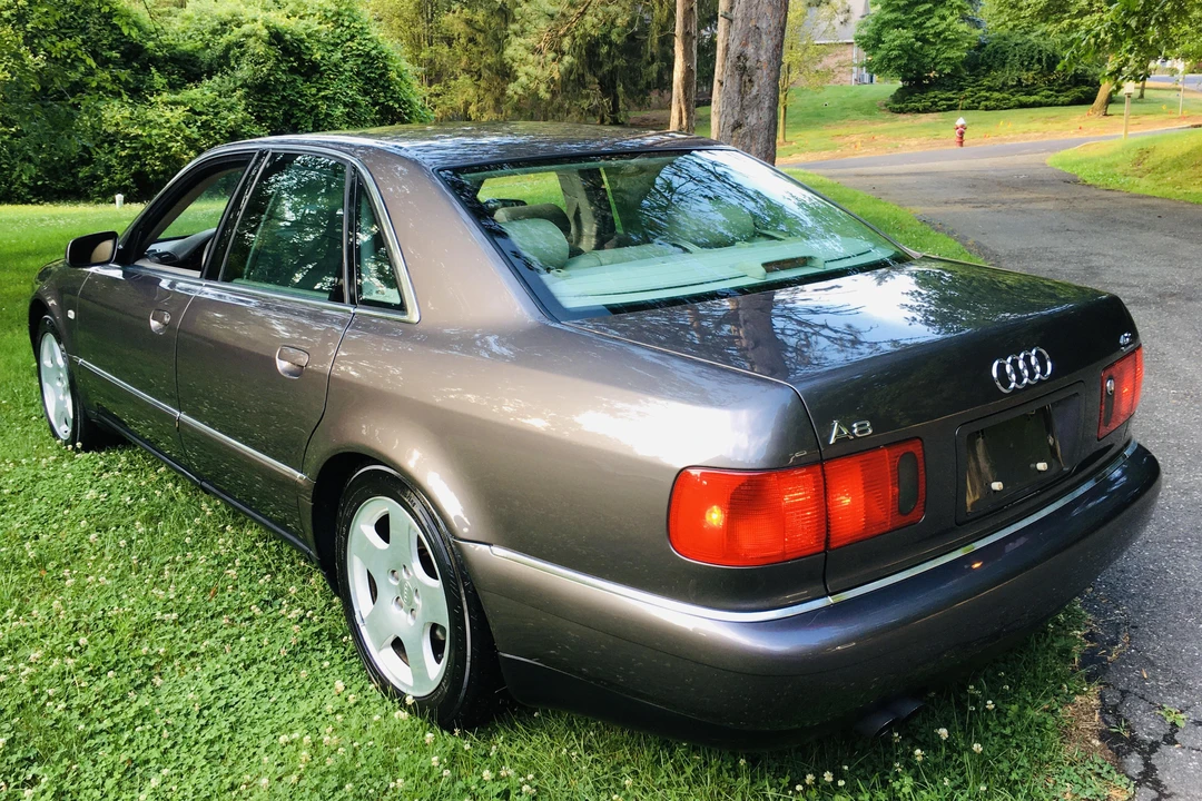 2001 Audi D2 A8 - Image 5 of 31