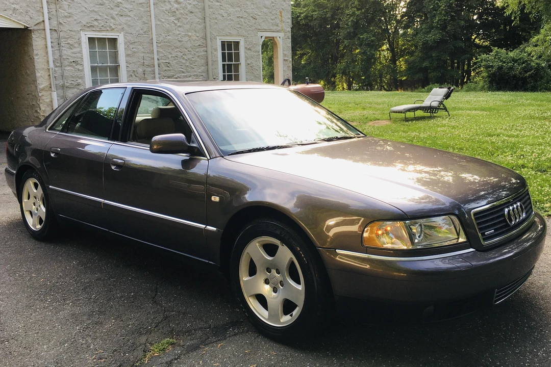 2001 Audi D2 A8 - Image 3 of 31