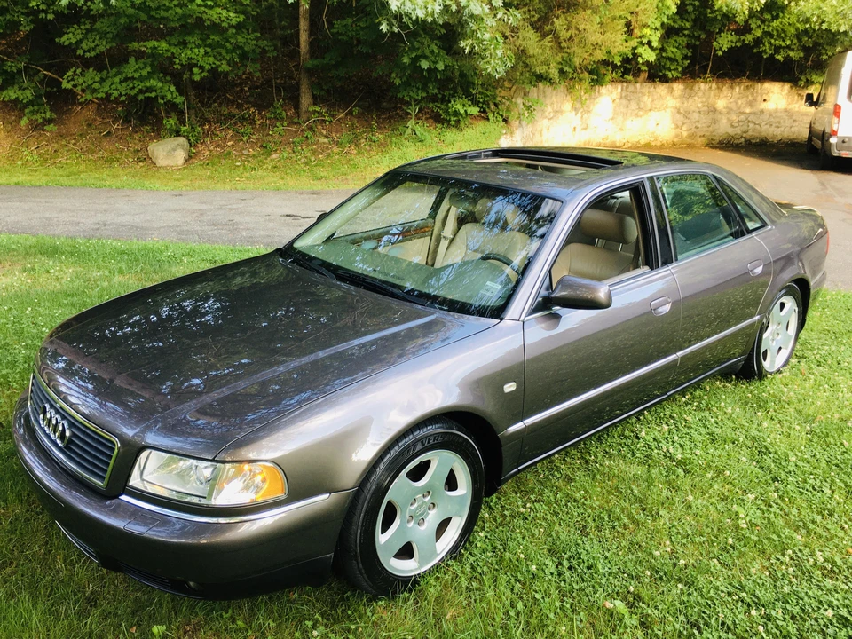 2001 Audi D2 A8 - Image 10 of 31