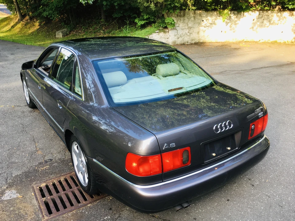 2001 Audi D2 A8 - Image 15 of 31