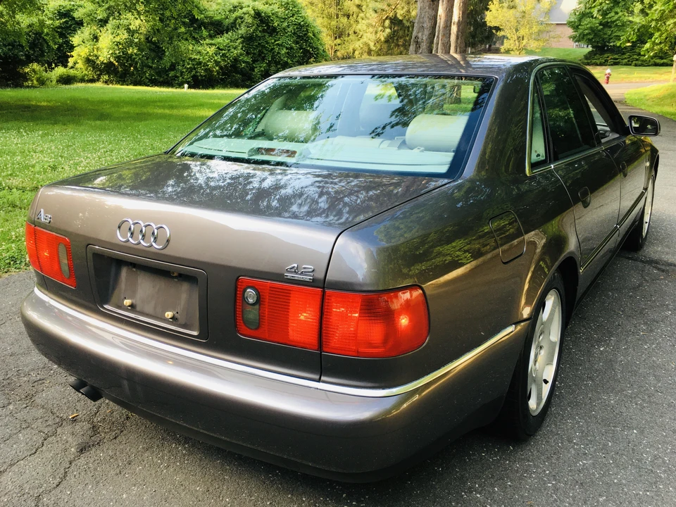 2001 Audi D2 A8 - Image 17 of 31