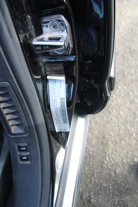 2001 Audi D2 A8 - Image 11 of 21