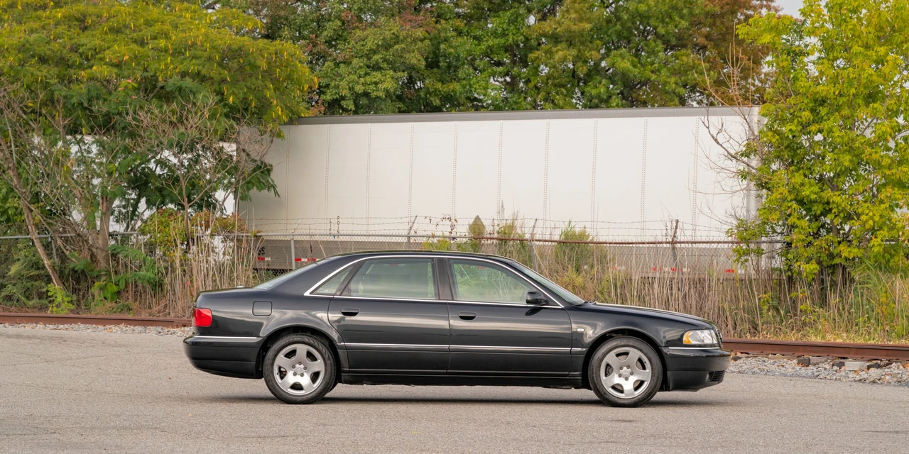 2001 Audi D2 A8 - Image 8 of 31