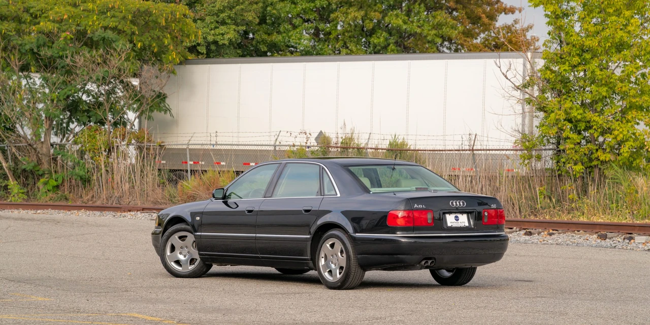 2001 Audi D2 A8 - Image 5 of 31