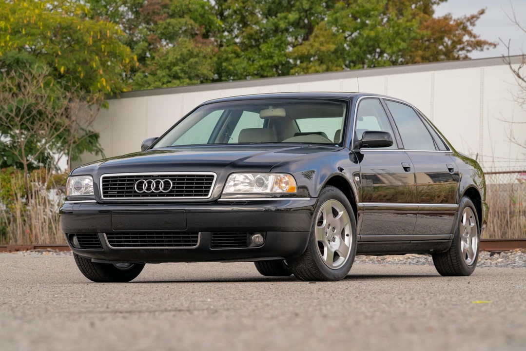 2001 Audi D2 A8 - Image 13 of 31